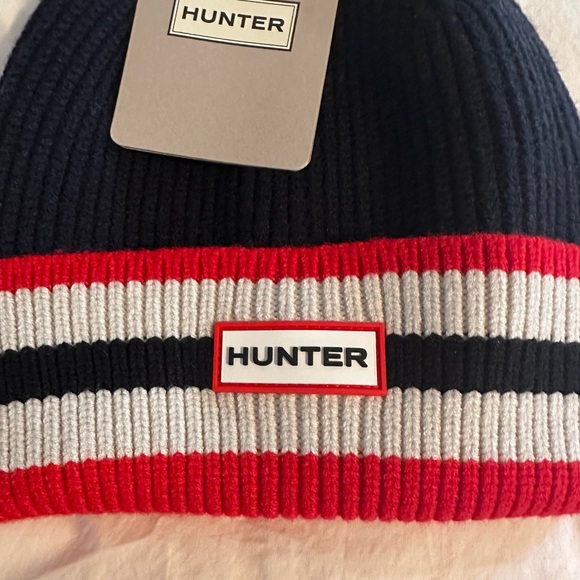 Hunter Valtameri Blue Stripe Ribbed Logo Beanie - Picture 3 of 11